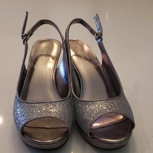 Nine West sling back shoes